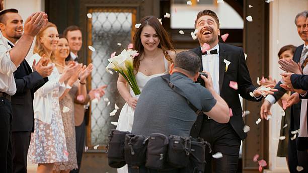 Factors to Consider When Hiring a Wedding Photographer