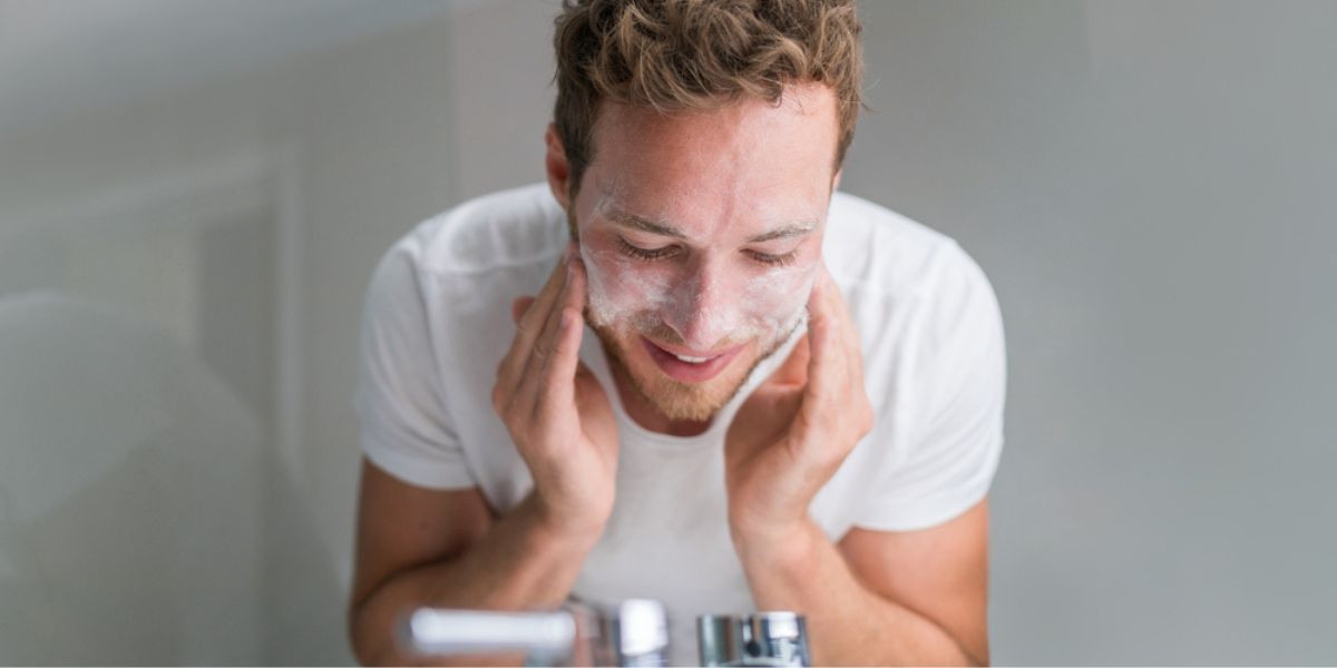 What Are the Benefits of Using Face Wash for Men?