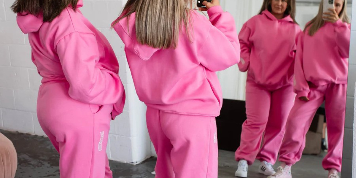Comfort Meets Cute: Why the Pink Tracksuit is Your New Best Friend