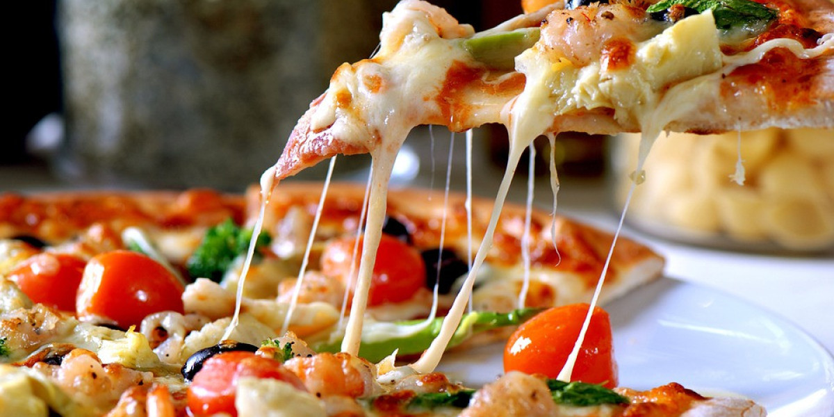 United States Pizza Market Report 2024 | Growth and Forecast by 2032