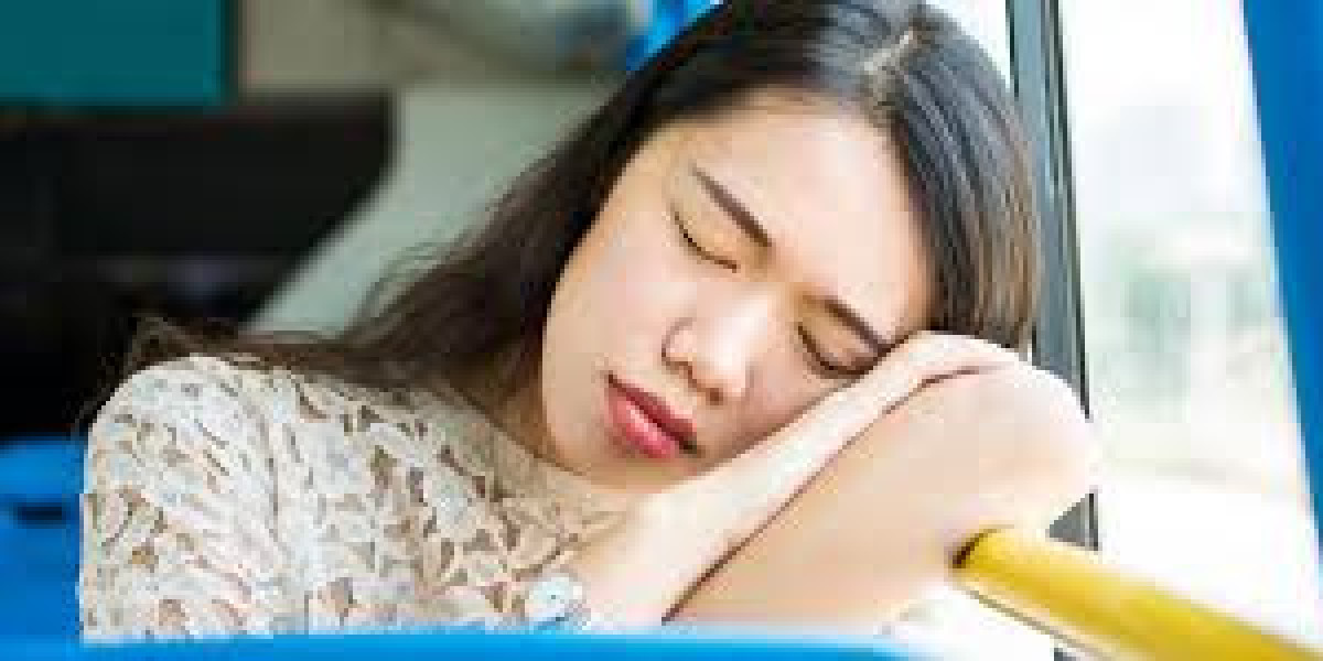 Coping with Heat-Induced Insomnia Symptoms and Strategies