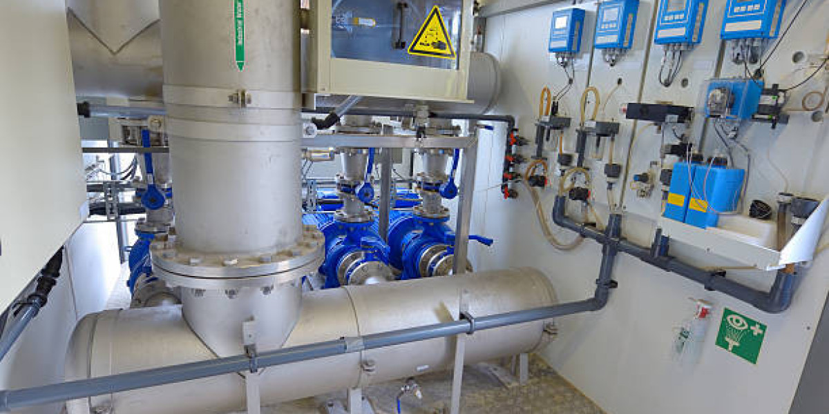 Revolutionizing Water Purification with UltraTec's Industrial RO Plants