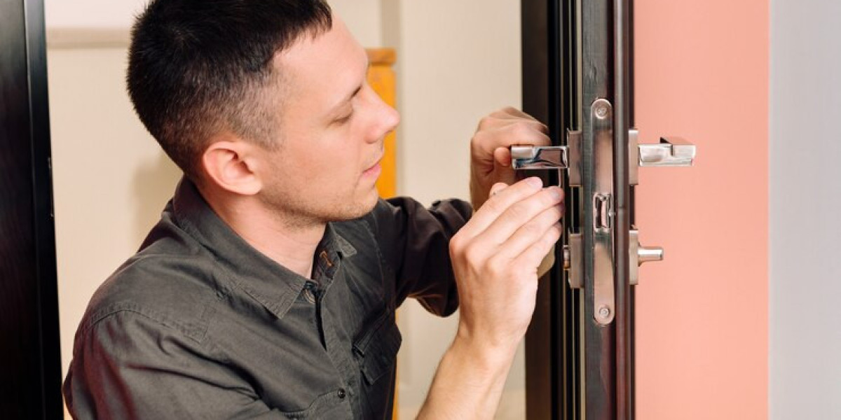 HOW TO CHOOSE THE RIGHT LOCKSMITH SERVICE IN DENVER