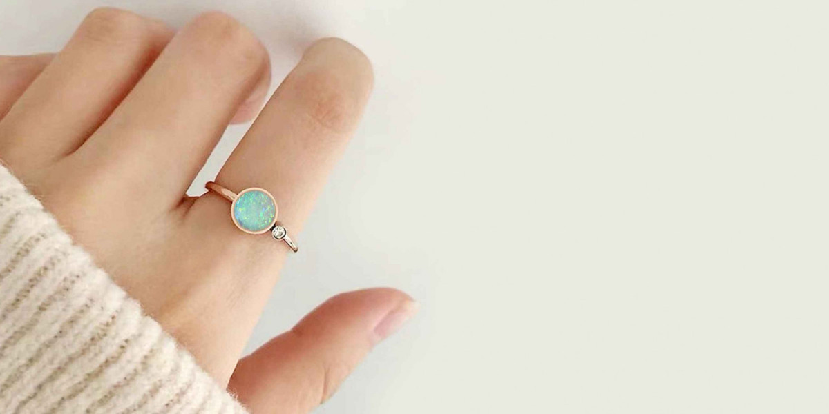 Benefits of Wearing Opal in Index Finger