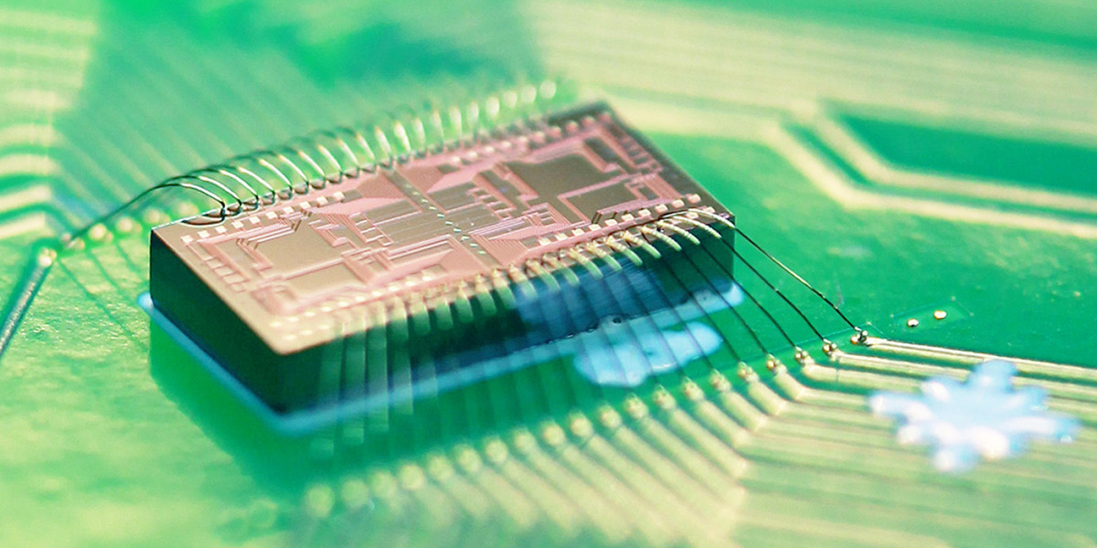 Future Outlook: Opportunities and Trends in the Photonic Integrated Circuits (PIC) Market – Forecast to 2023-31