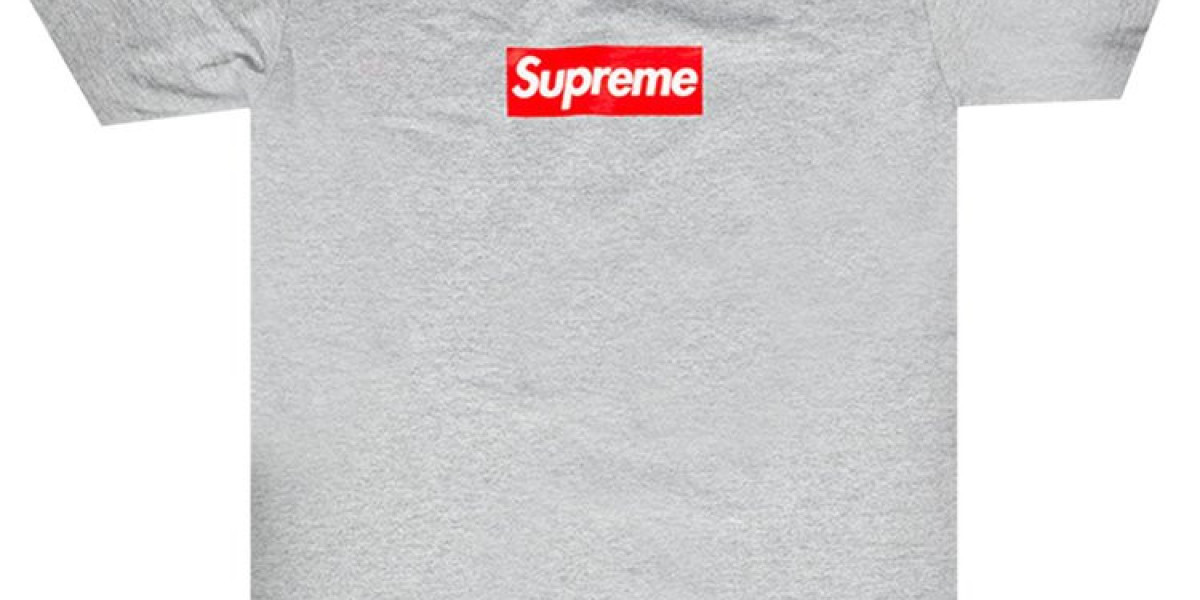 Supreme T Shirt: The Iconic Brand Redefining Streetwear