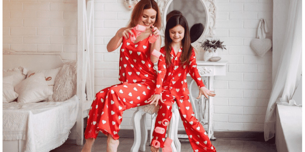 The Essential Guide to Choosing the Perfect Maternity Pajama Set