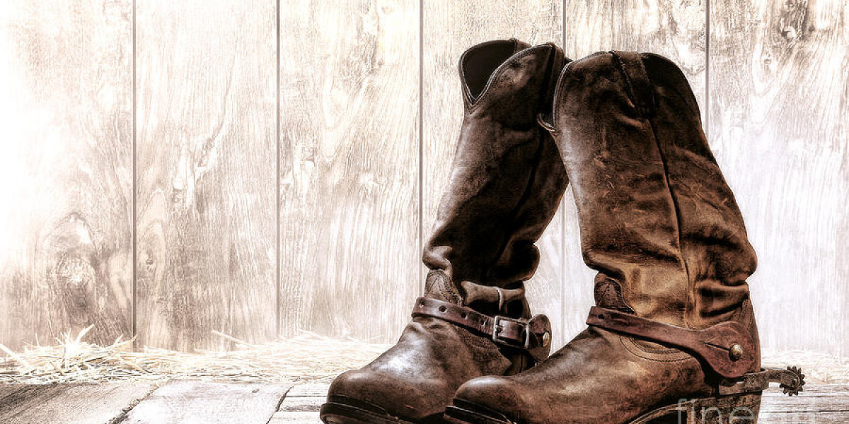 The Rise of Exotic Leather Cowboy Boots: A Trend Worth Trying