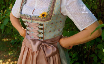 Alpen Lederhosen | Oktoberfest Outfit | Authentic Bavarian Clothing