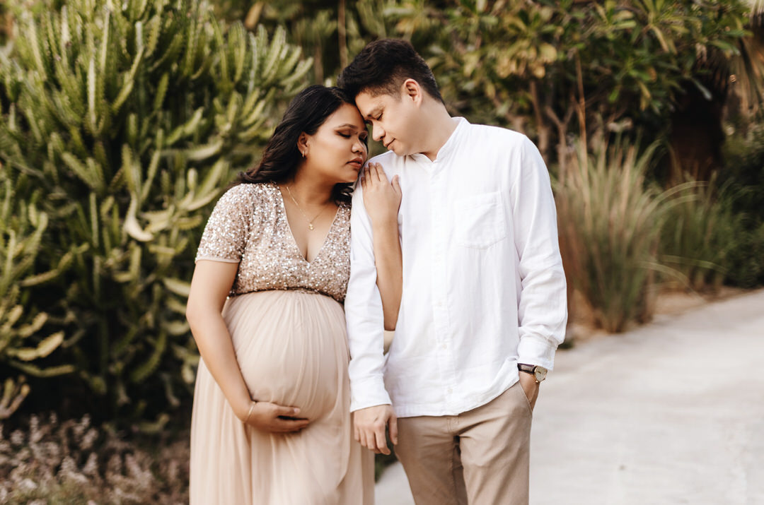 Pregnancy Photo Shoot | Maternity Magic at Umm Al Emarat Park - jessicakennedyphoto.com