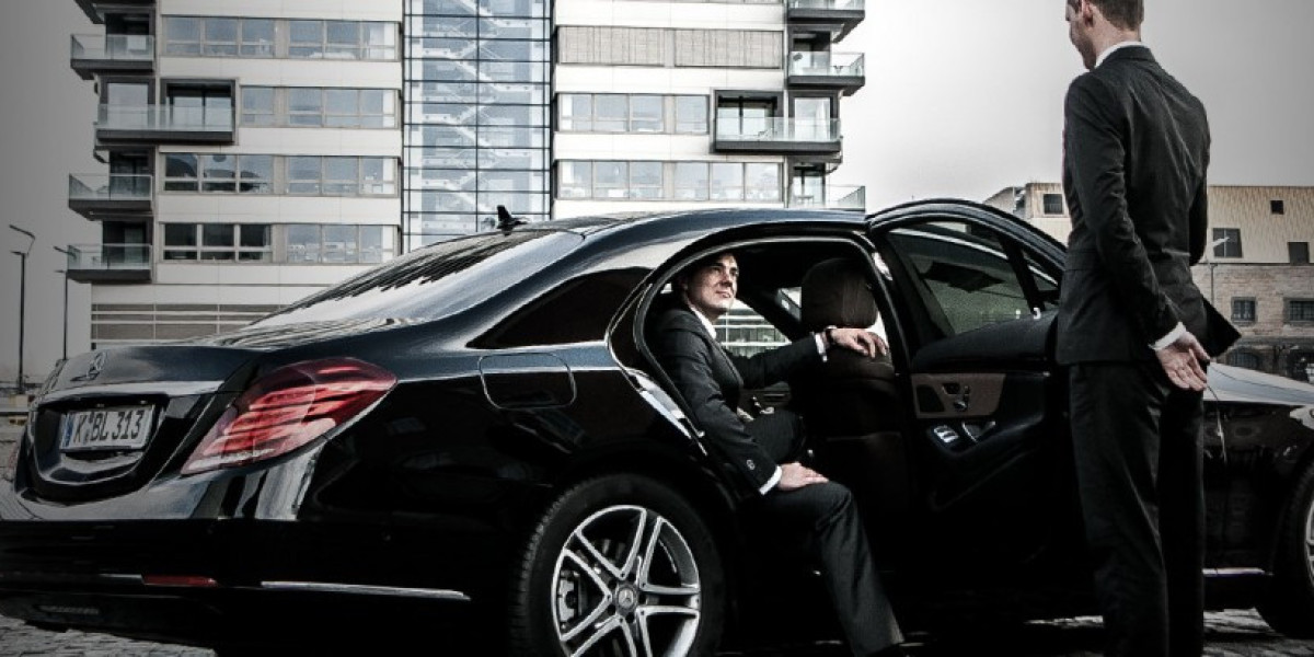 The Ultimate Guide to Choosing the Right Limo Service for Any Occasion.