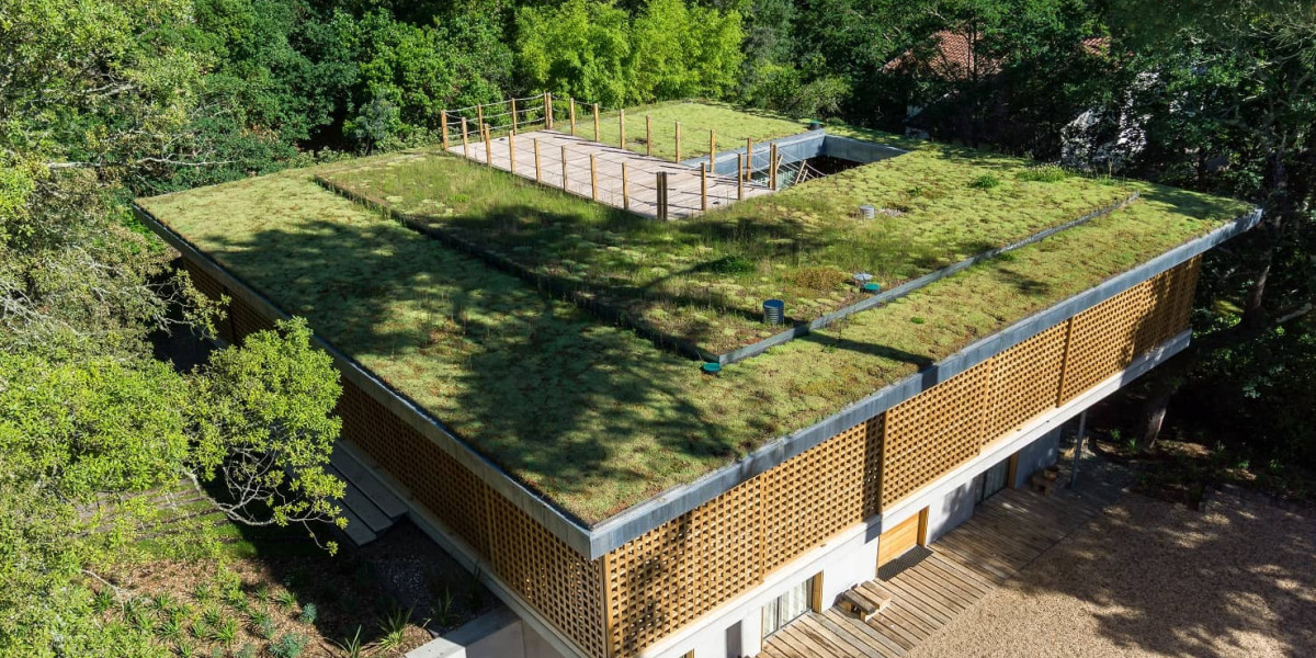 Installation de toiture végétalisée à Aix-en-Provence avec EPDM Paca Étanchéité