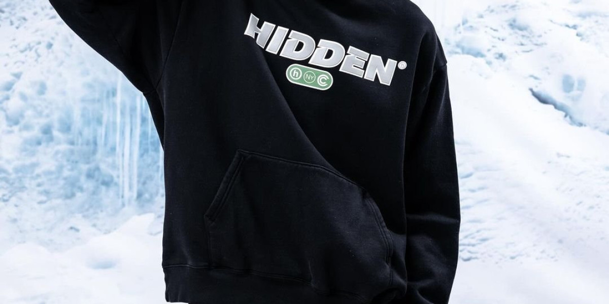 The Hidden NY Hoodie: A Minimalist Icon in Streetwear