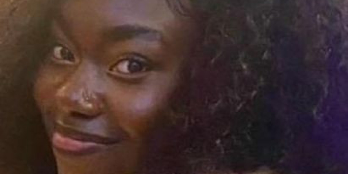 Une étudiante de l'Université du Québec à Trois-Rivières (UQTR), Alexandra Martine Diengo Lumbayi, âgée de 21 ans, 