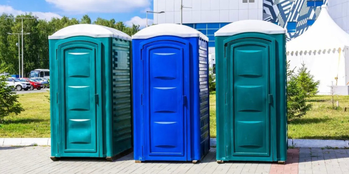 The Essential Guide to Portable Toilets in Long Island