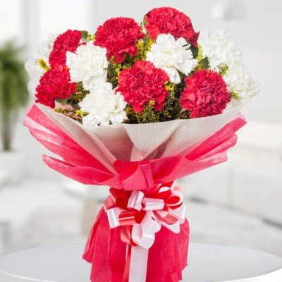 Birthday Flowers Online | Birthday Flower Bouquet Delivery - OyeGifts