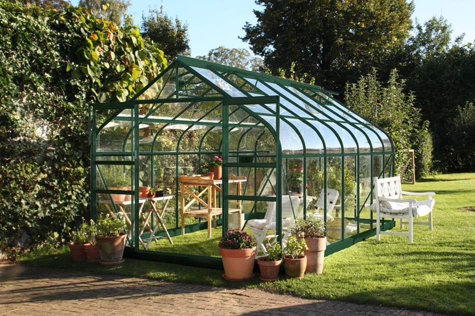 What Makes a Good Greenhouse? - OK Easy Life